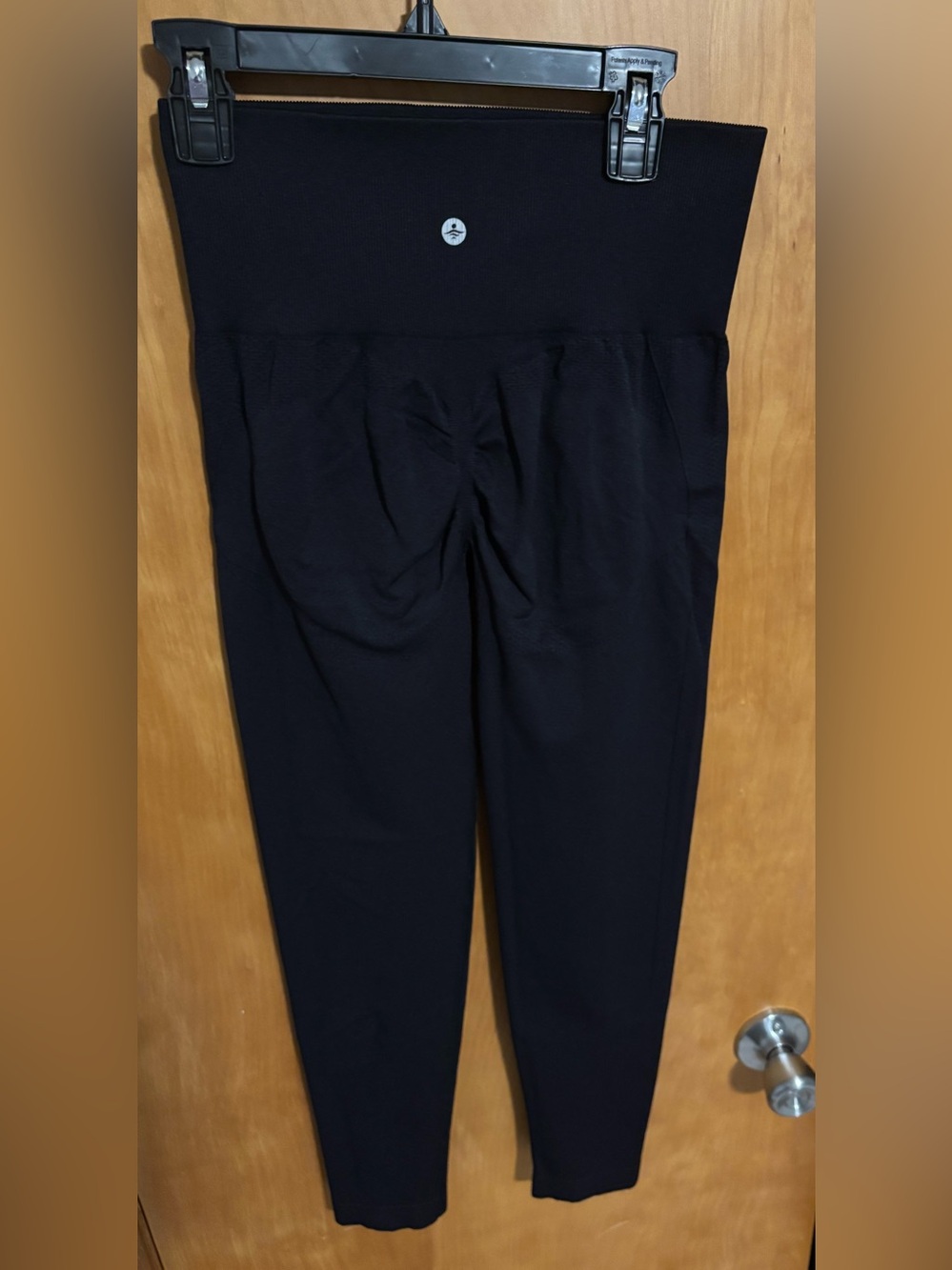 HALARA Leggings - Women Active Workout Legging - Black - Medium - Picture 5 of 7